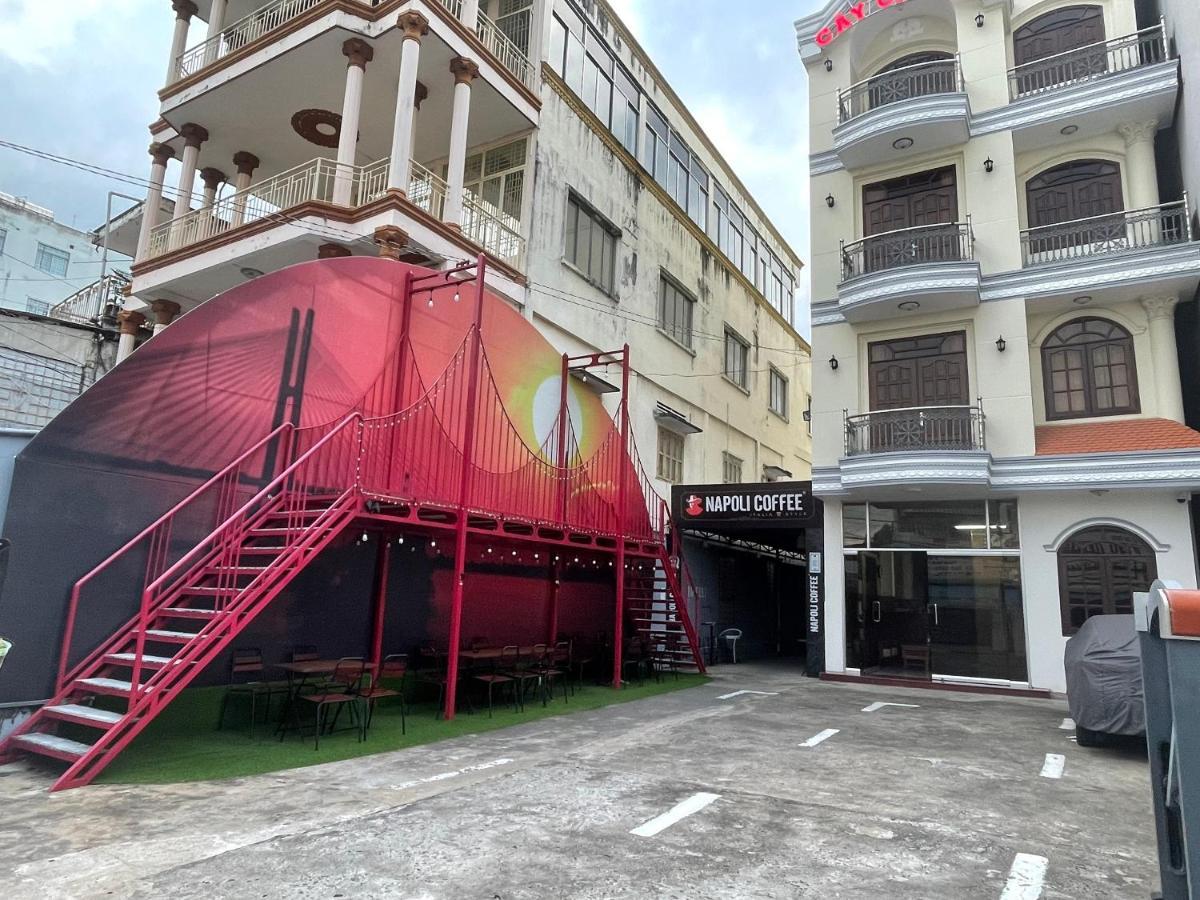 Hotel Khach San Mekong Star Vĩnh Long Exterior foto